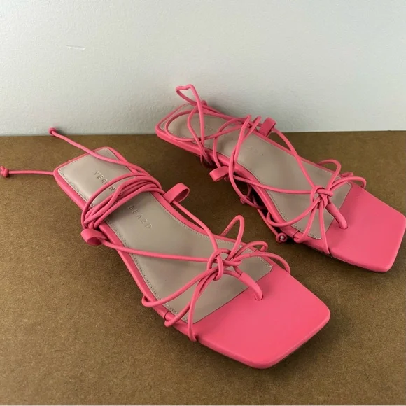 NEW VERONICA BEARD PINK LEATHER STRAPPY SANDALS - Picture 2 of 13